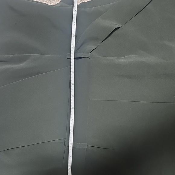 Elegant Dark Green One-Shoulder Jumpsuit - Picture 10 of 11